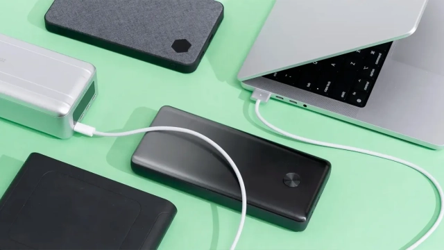 Повербанк для ноутбука: ідеальне рішення для подорожей та відряджень