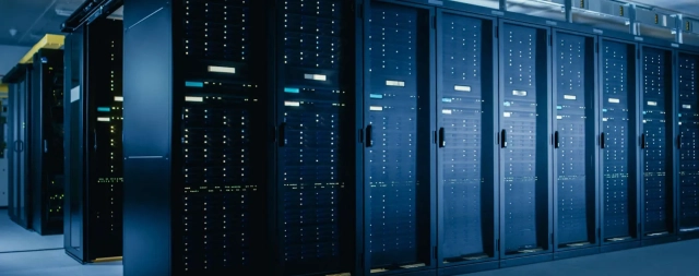 Порівняння форм-факторів серверів: що обрати – Tower, Rackmount чи Blade?