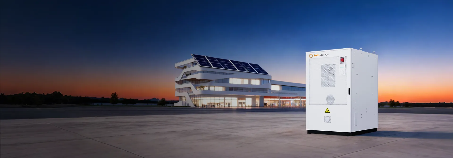 Solis EverCore with solar panels