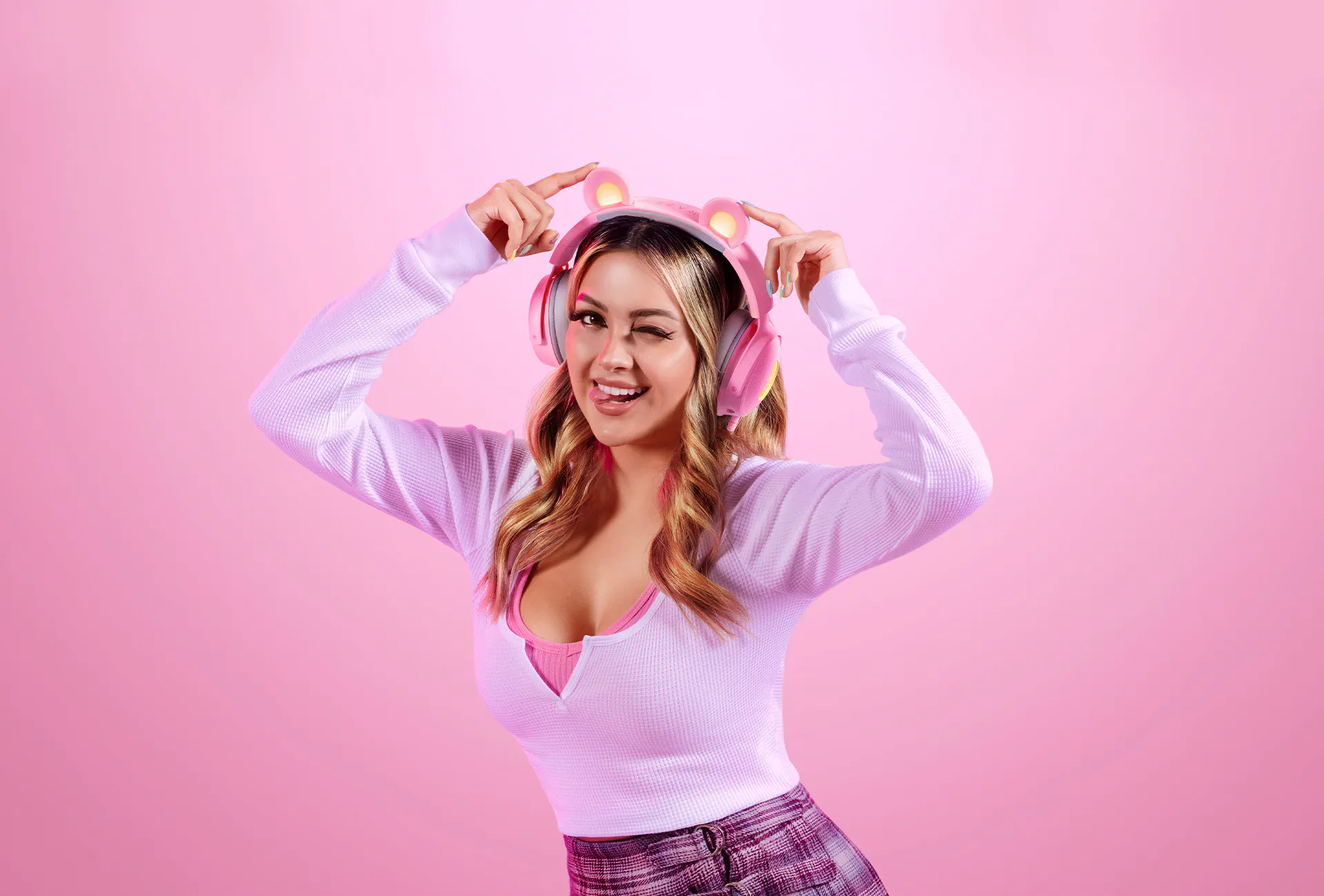 Razer Kraken Kitty V2 Pro Quartz с ушками Bear