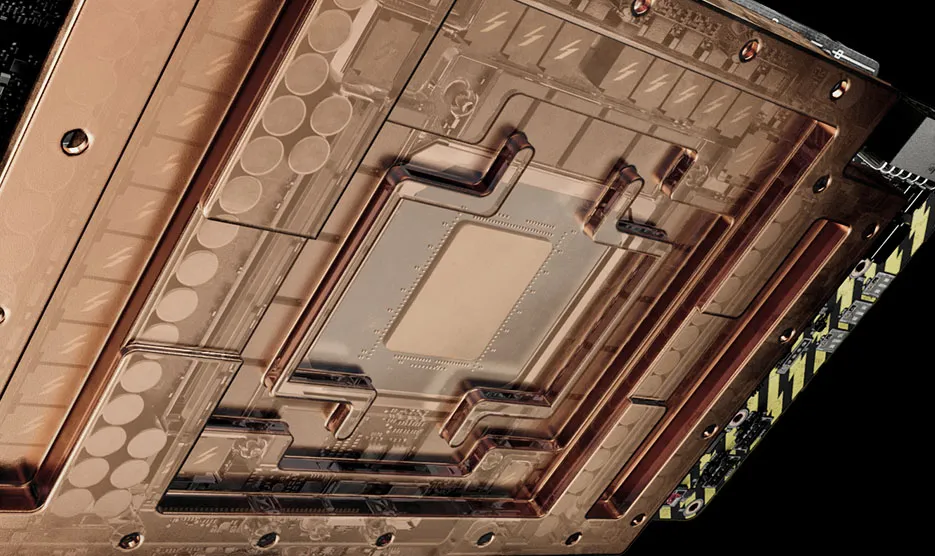 Полноразмерный медный водоблок MSI LIGHTNING Z