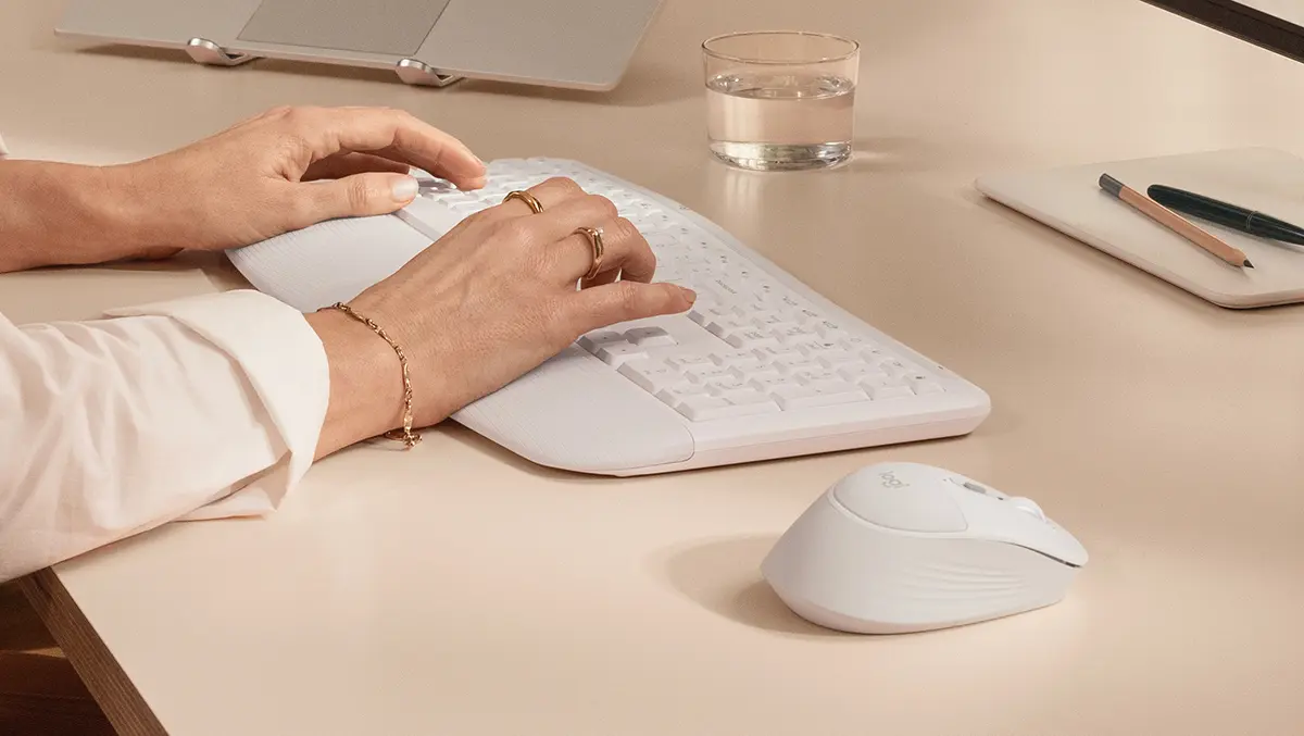 Logitech MK880 Signature Comfort Plus Combo Off-White