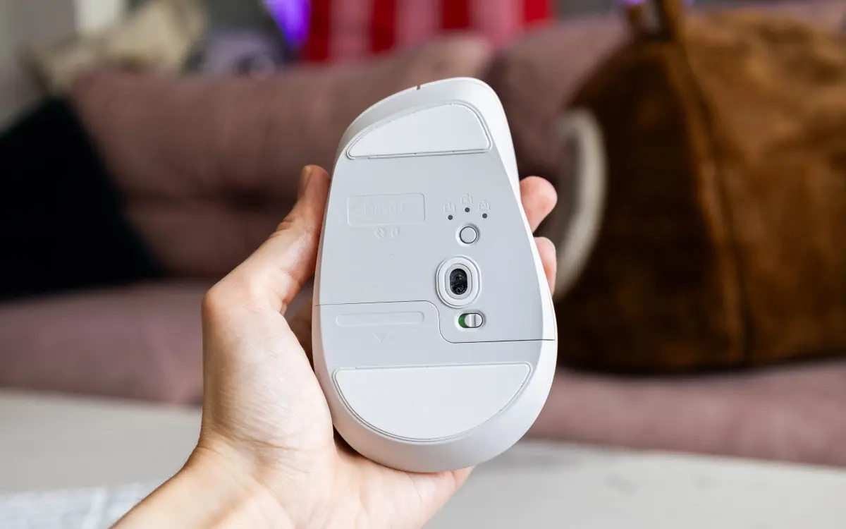 Нижня частина миші Logitech M850 L Off-White