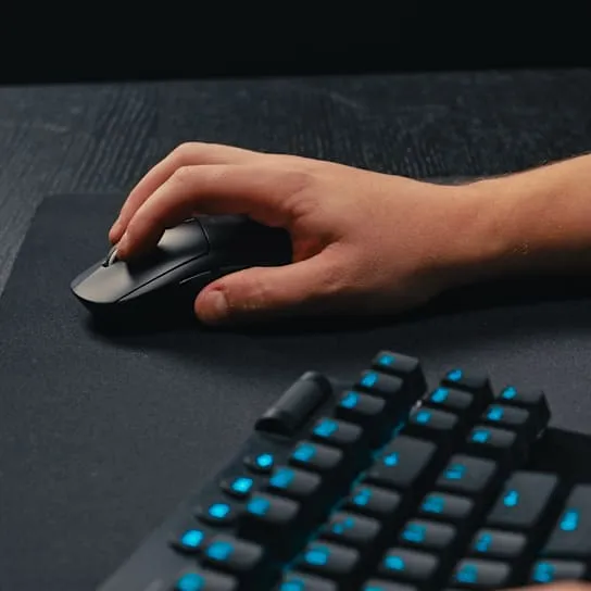 Посадка Logitech G PRO X SUPERLIGHT 2