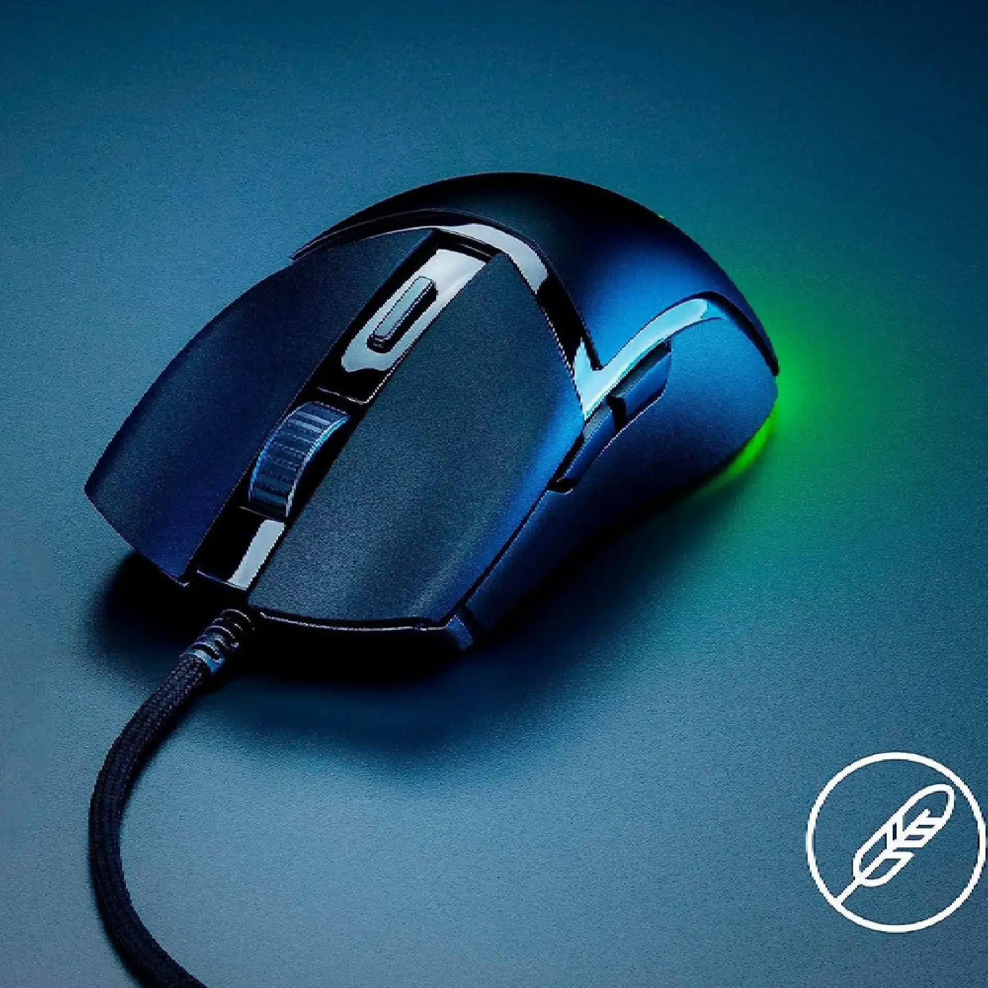 Razer Cobra в игровой сцене с RGB подсветкой