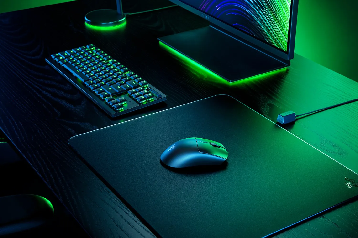 Razer Viper V3 HyperSpeed в игровом сетапе