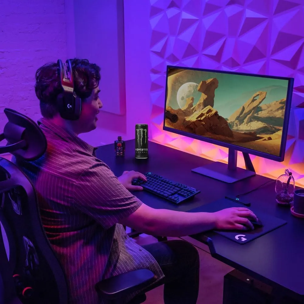 Logitech G PRO X TKL в игровом сетапе