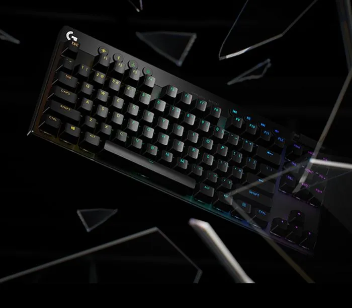 Logitech G PRO X TKL крупным планом