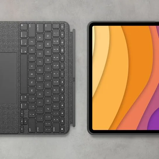 Съемная клавиатура Logitech Combo Touch