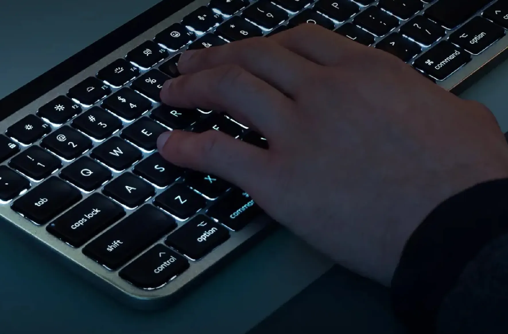Інтелектуальне підсвічування Logitech MX Keys S for Mac