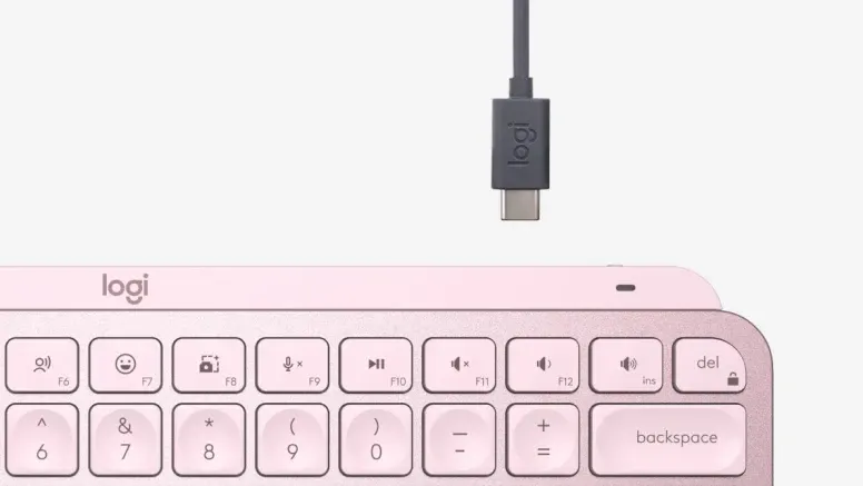 Зарядка Logitech MX Keys Mini через USB-C