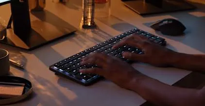 Smart Illumination Logitech MX Mechanical