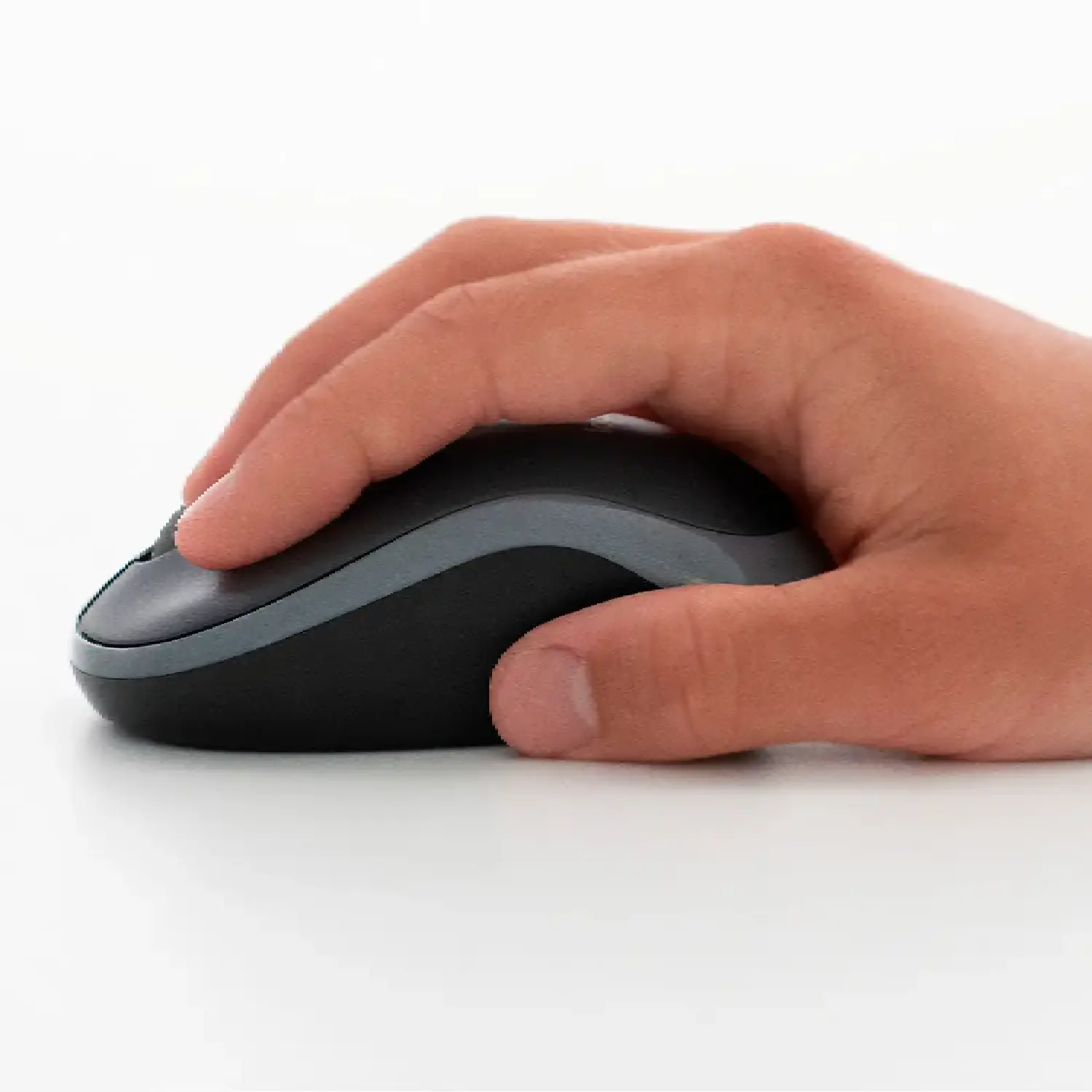 Симметричная беспроводная мышь Logitech MK270