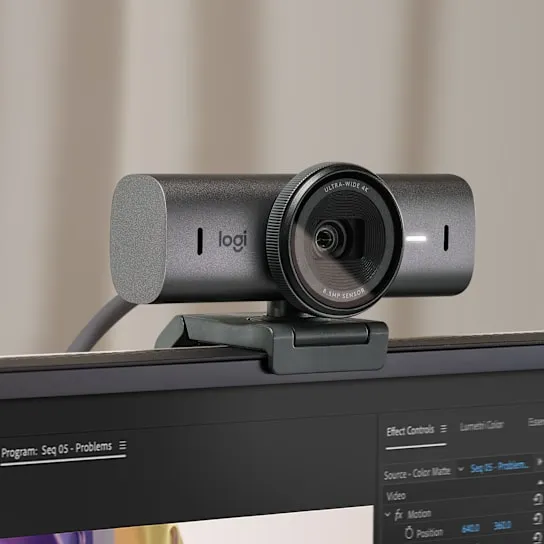 Logitech MX Brio 4K Graphite на мониторе