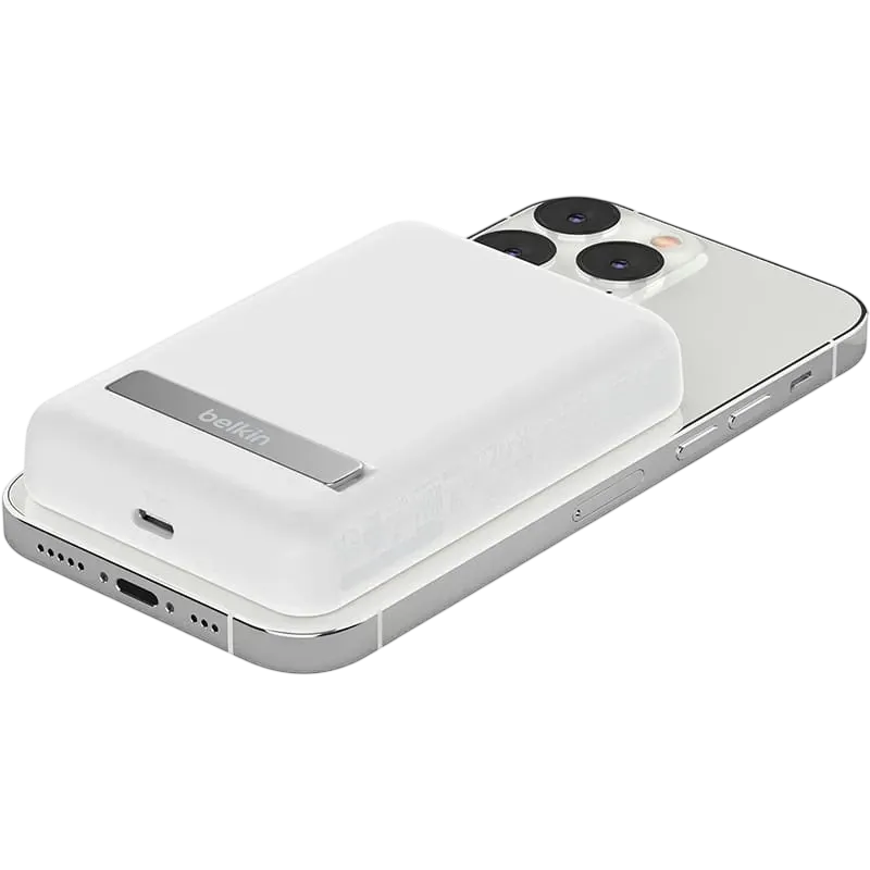 Belkin BoostCharge на iPhone
