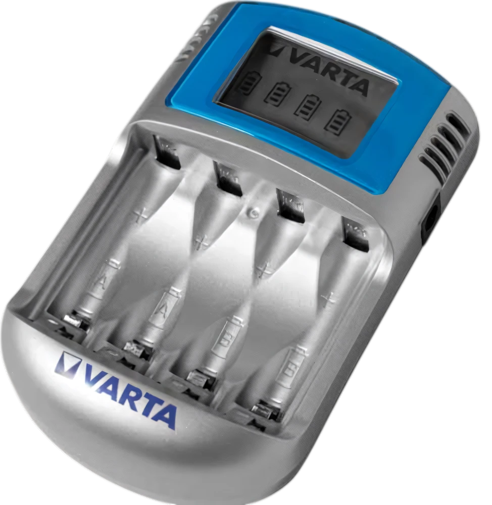 VARTA LCD Charger 57070 с четырьмя пустыми зарядными слотами, вид под углом