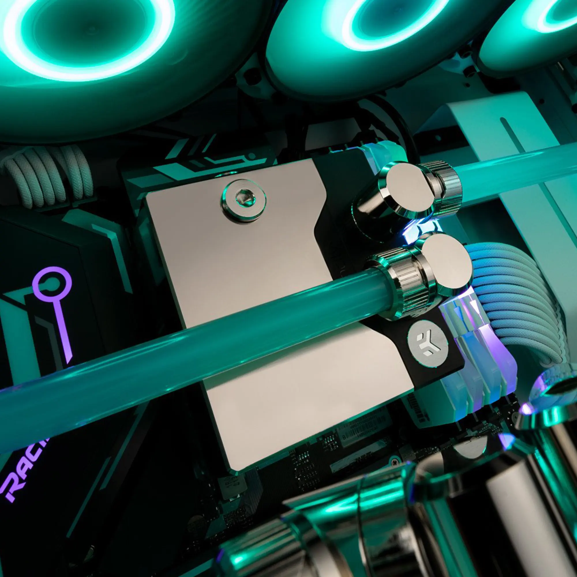 Купить Водоблок EKWB EK-Quantum Velocity² DDC 4.2 PWM D-RGB - 1700 Nickel + Plexi - фото 4