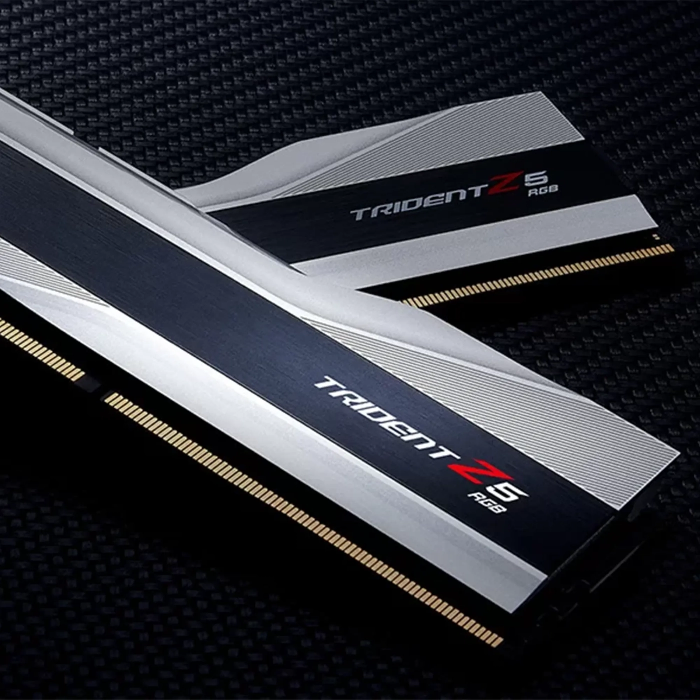 Купить Модуль памяти G.Skill Trident Z5 RGB silver DDR5-7800 32 GB (2x16GB) Intel XMP CL36-46-46-125 1.45V (F5-7800J3646H16GX2-TZ5RS) - фото 5