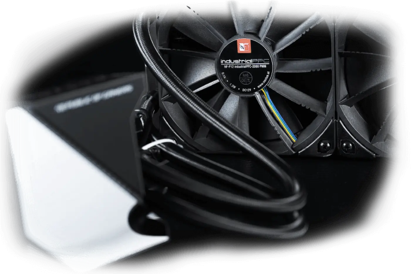 Купить Система жидкостного охлаждения ASUS ROG-RYUJIN-360 - фото 3