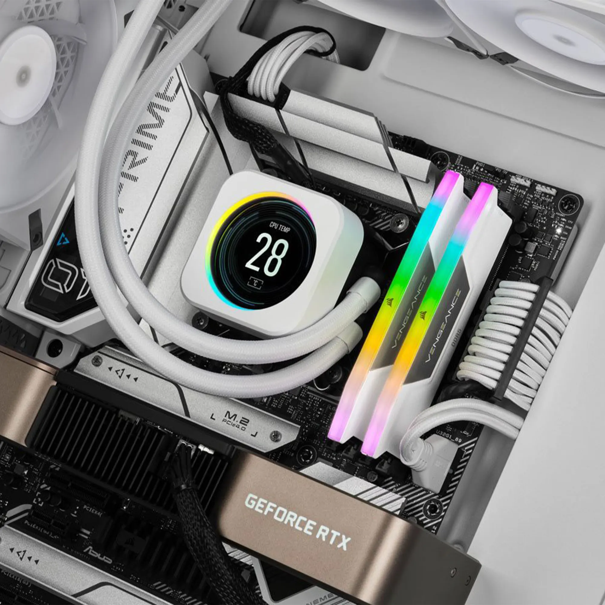 Купить Модуль памяти Corsair Vengeance RGB White DDR5-6000 32GB (2x16GB) CL40-40-40 1,35V - фото 4