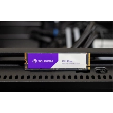 Купить SSD диск Solidigm P41 Plus 2TB M.2 (SSDPFKNU020TZX1) - фото 4