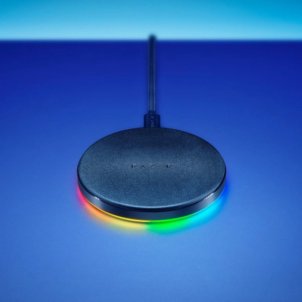 Купить БЗУ RAZER Charging Pad Chroma (RC21-01600100-R371) - фото 7