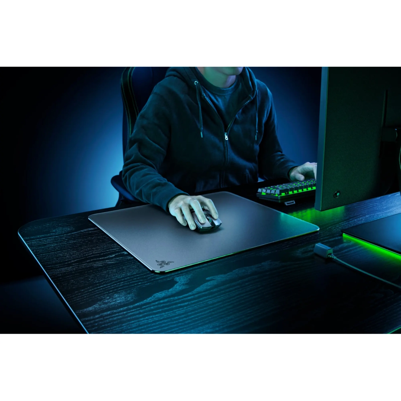 Купить Игровая поверхность RAZER Atlas Black (RZ02-04890100-R3M1) - фото 8
