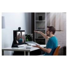 Купити Веб-камера Razer Kiyo Pro Full HD Black (RZ19-03640100-R3M1) - фото 8