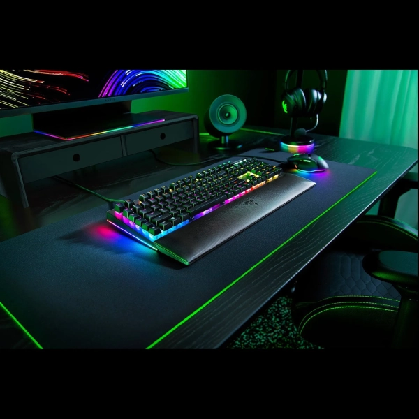 Купить Клавиатура RAZER BlackWidow V4 Yellow Switch RU (RZ03-04692500-R3R1) - фото 8