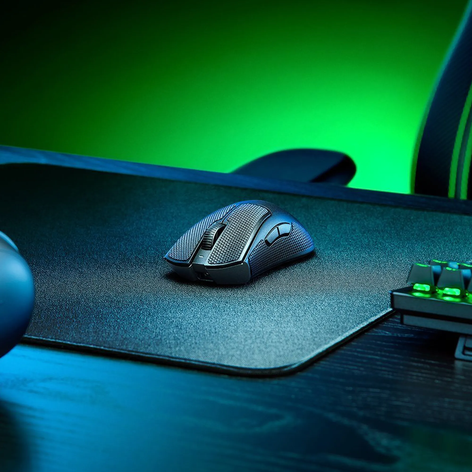 Купити Мишка RAZER DeathAdder V3 Pro Wireless White (RZ01-04630200-R3G1) - фото 5