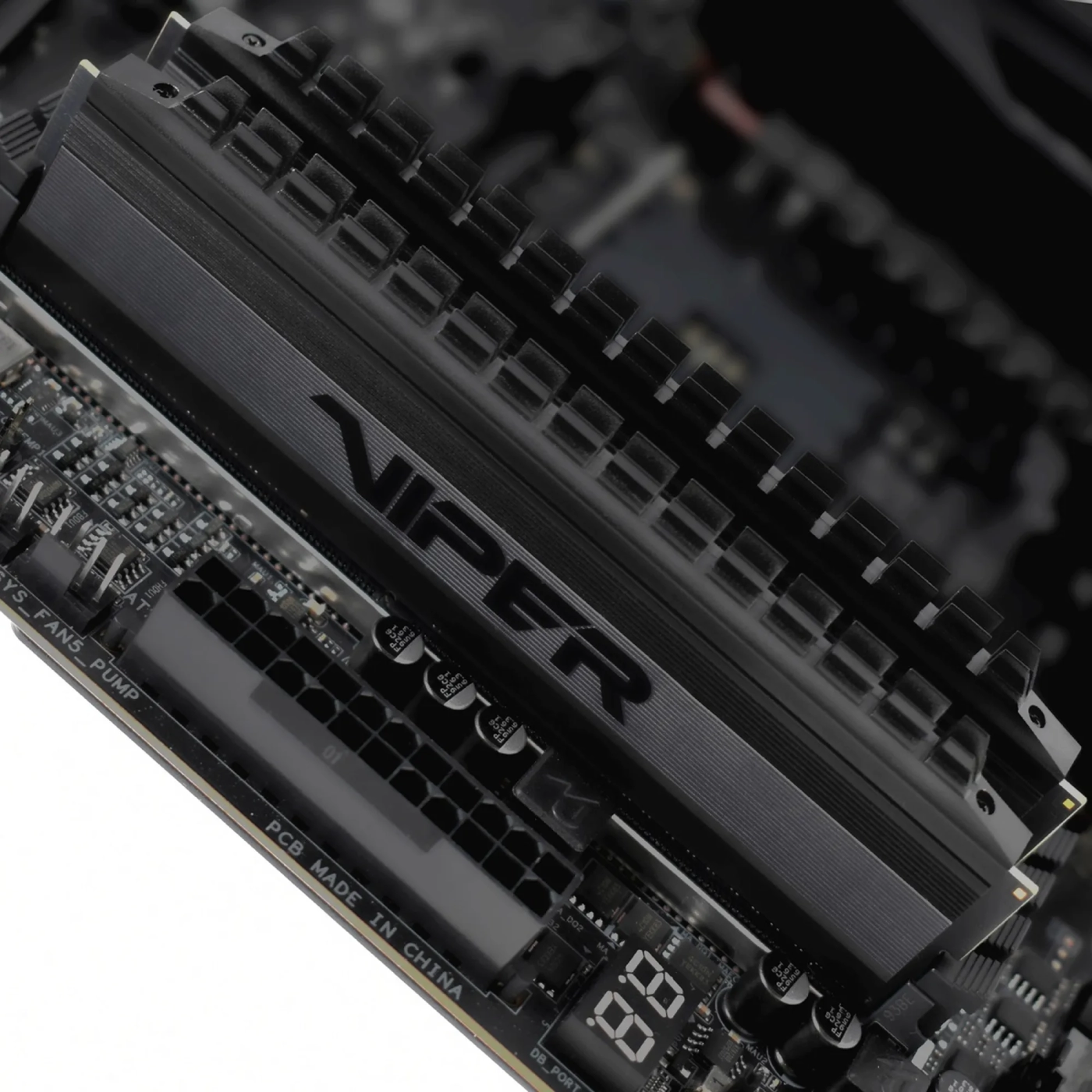 Купить Модуль памяти Patriot Viper 4 Blackout DDR4-3600 32GB (2x16GB) (PVB432G360C8K) - фото 7