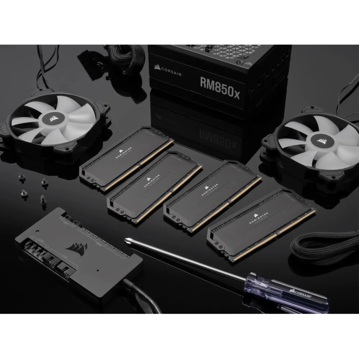 Купити Модуль пам'ятi Corsair Dominator Platinum RGB Black DDR5-5600 64GB (2x32GB) (CMT64GX5M2B6000C30) - фото 5