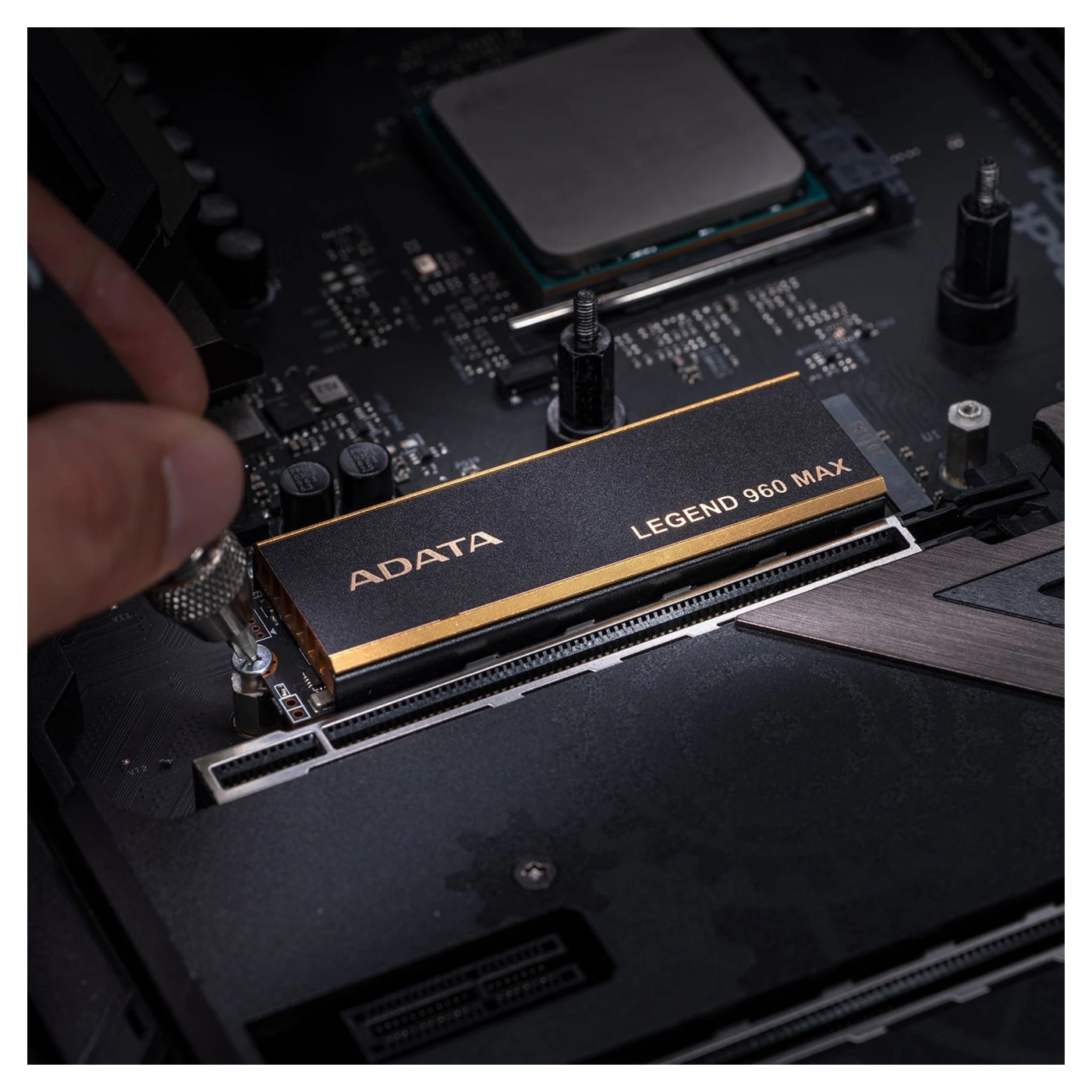 Купить SSD диск ADATA LEGEND 960 MAX 1TB M.2 NVMe PCIe 4.0 x4 3D NAND (ALEG-960M-1TCS) - фото 9