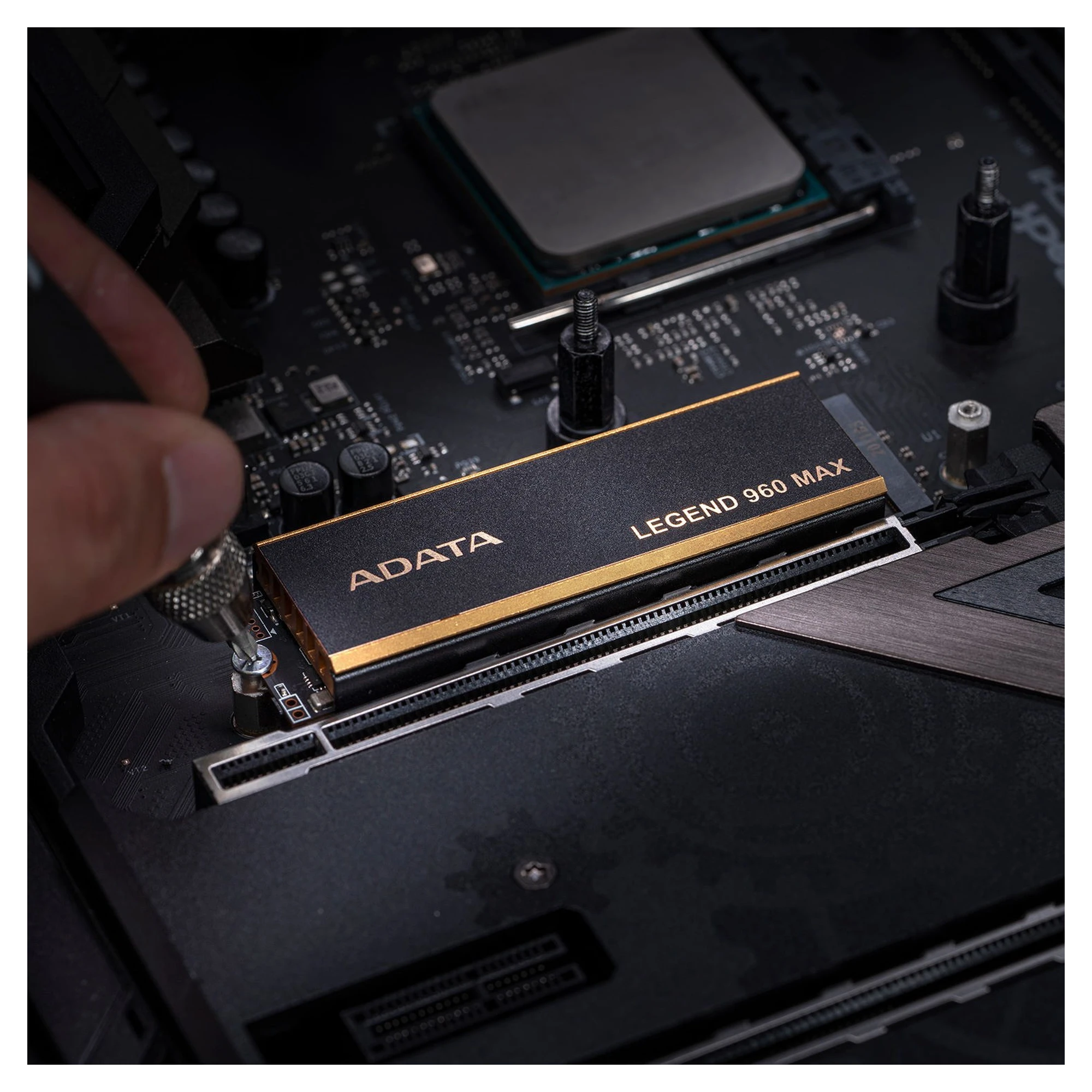 Купить SSD диск ADATA LEGEND 960 MAX 1TB M.2 NVMe PCIe 4.0 x4 3D NAND (ALEG-960M-1TCS) - фото 9