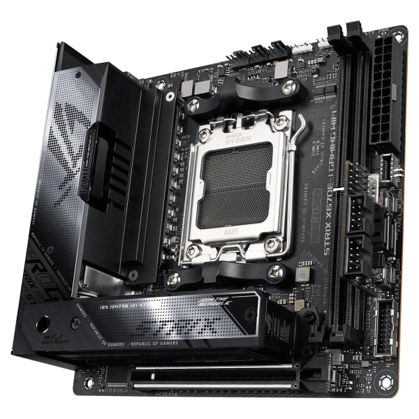 Купить Материнская плата ASUS ROG STRIX X670E-I GAMING WIFI - фото 7