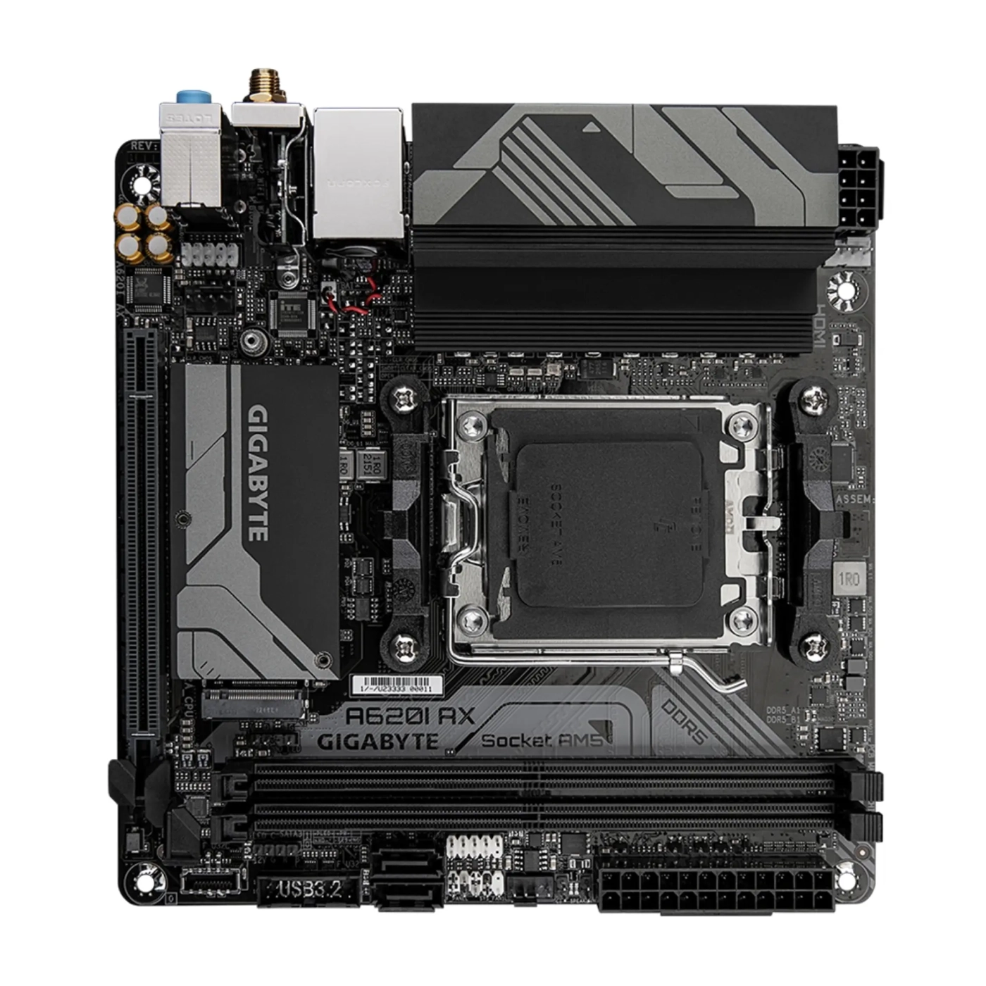 Купить Материнская плата GIGABYTE A620I AX - фото 3