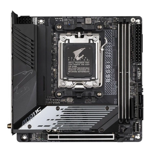 Купити Материнська плата GIGABYTE B650I AORUS ULTRA - фото 2