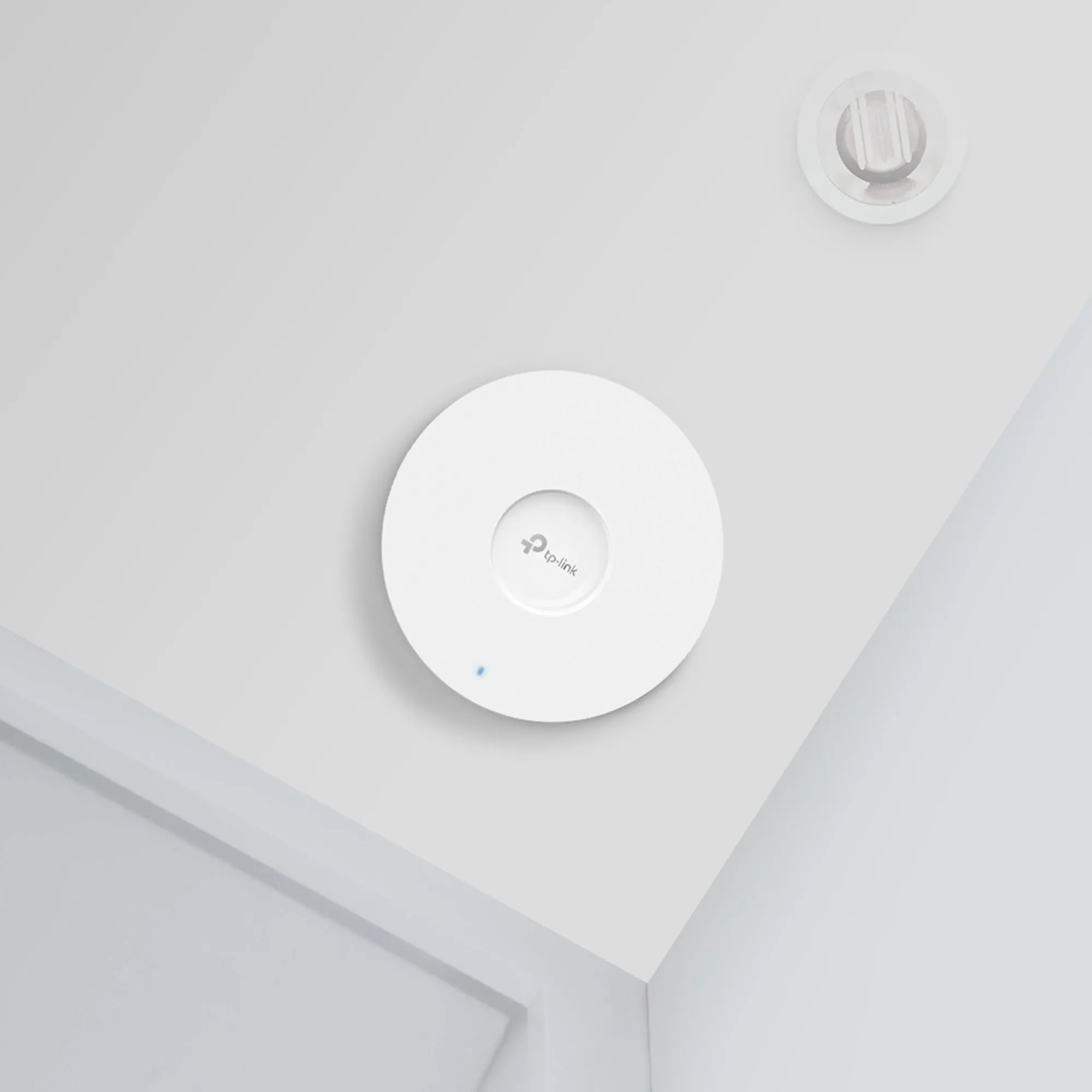Купить Точка доступа TP-Link Omada EAP653 - фото 10