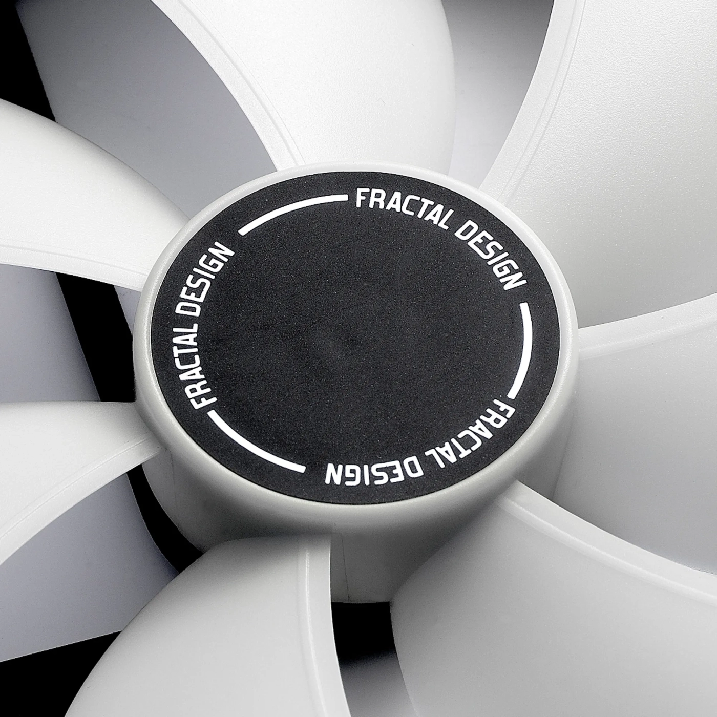 Купить Вентилятор Fractal Design Prisma AL-12 (FD-FAN-PRI-AL12) - фото 8