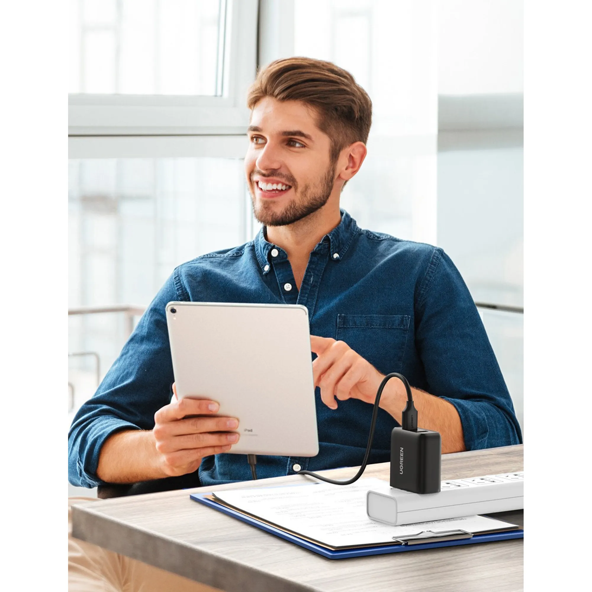 Купить Зарядное устройство Ugreen CD161 2xUSB 36W (USB A QC 3.0) Fast Charger Black (10216) - фото 3