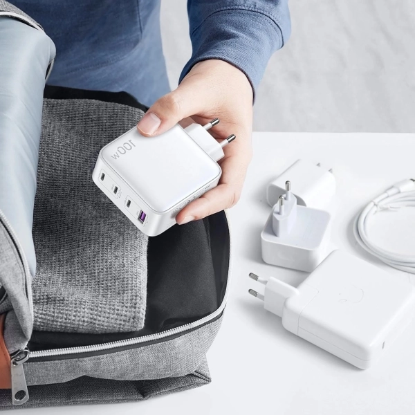Купити Зарядний пристрій Ugreen CD226 4xUSB 100W GaN (3хUSB-C+USB-A) White (15337) - фото 4