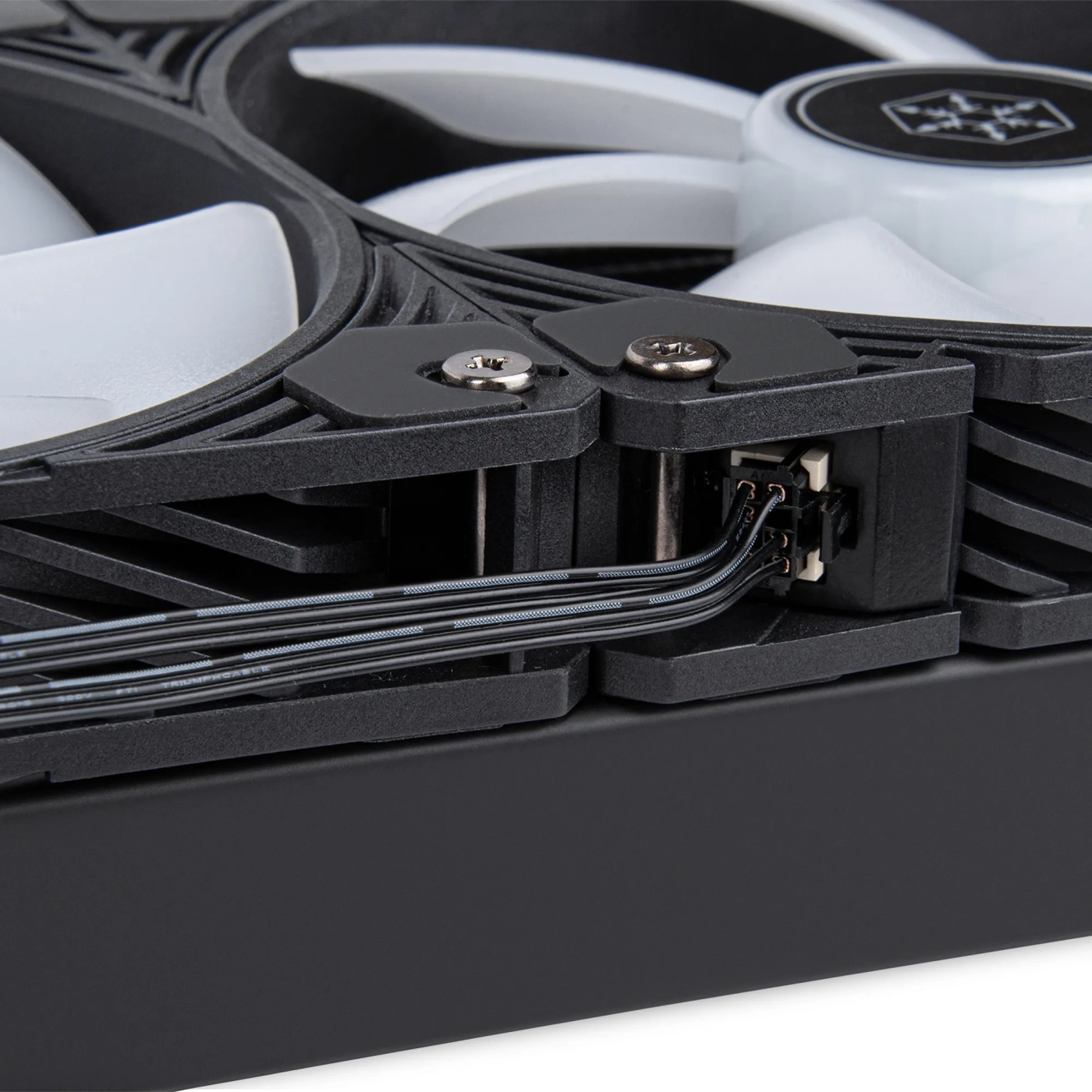 Купить Система водяного охлаждения SilverStone IceMyst 420 (SST-IM420-ARGB) - фото 10