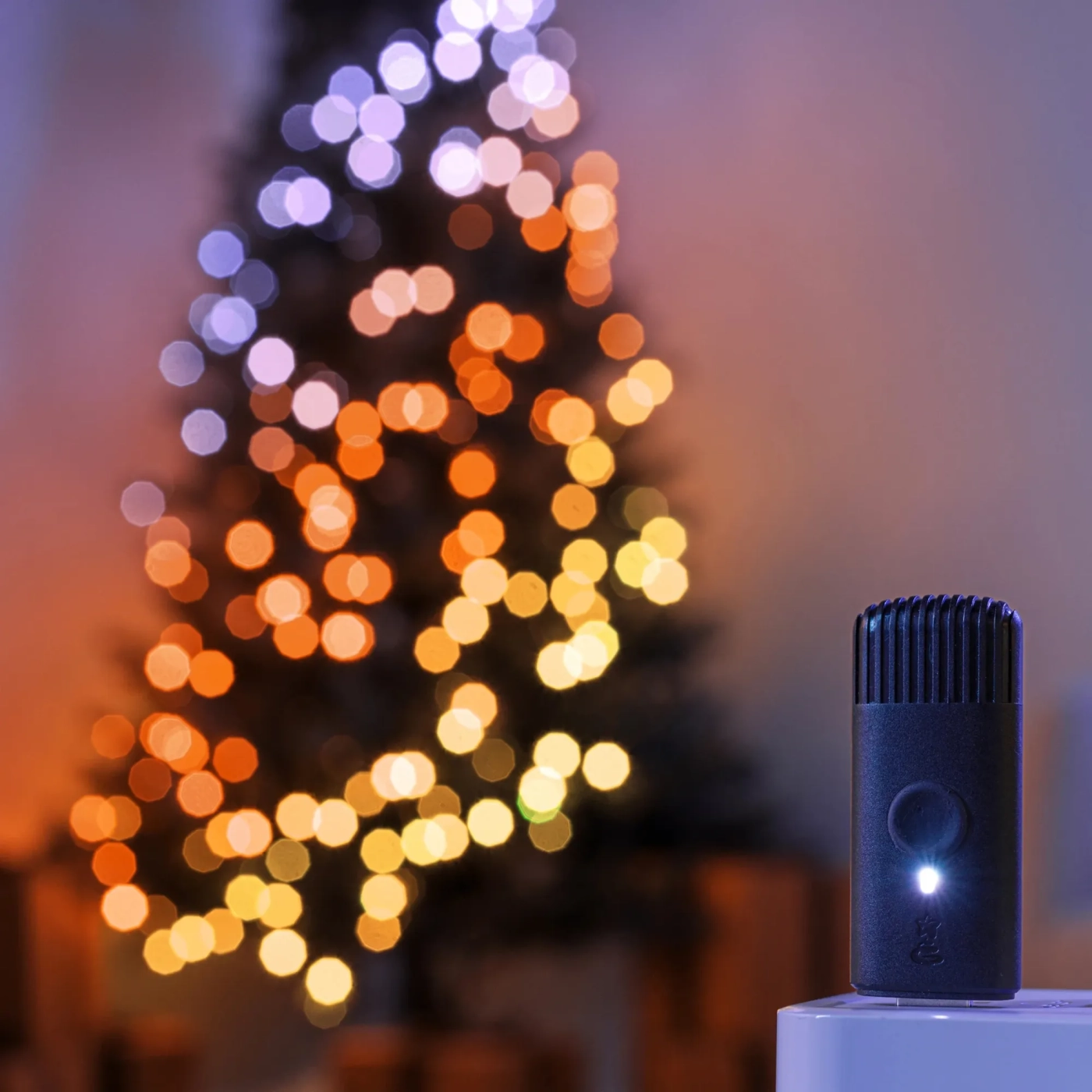 Купить Умная LED гирлянда Twinkly Strings AWW 32m (TWS400GOP-BEU) - фото 7
