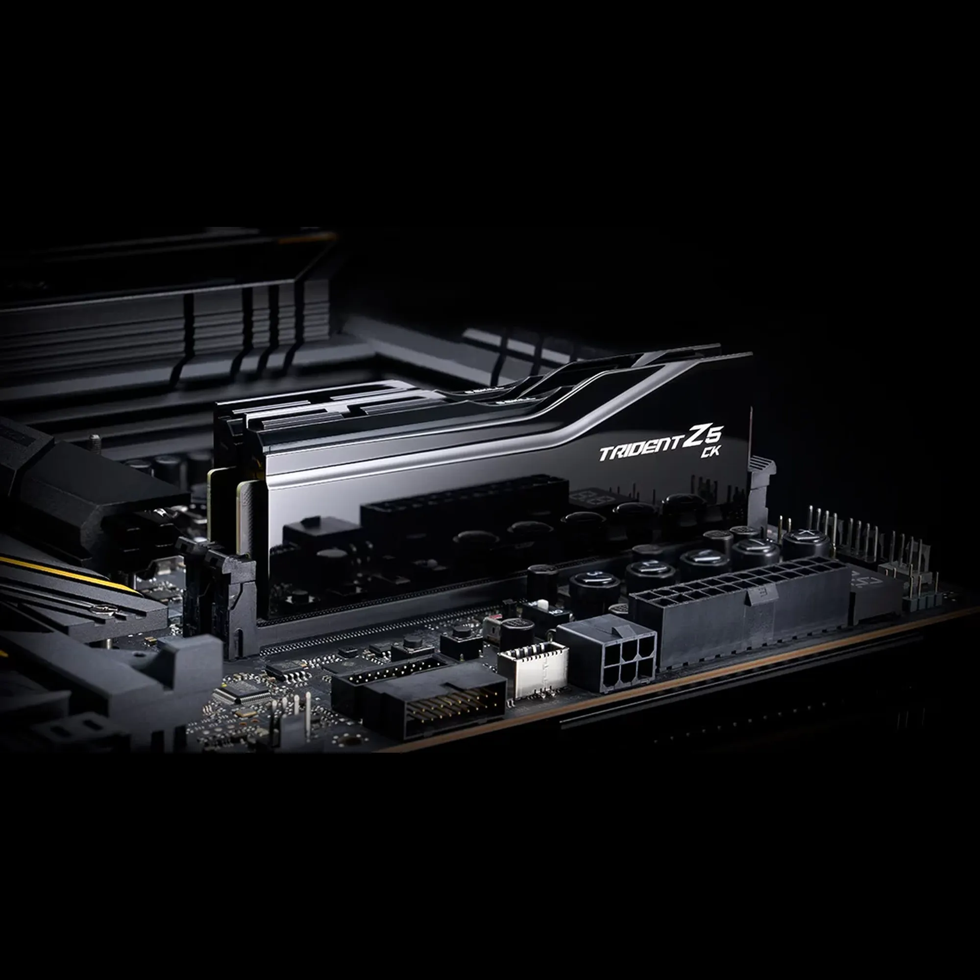 Купить Модуль памяти G.SKILL Trident Z5 CK Series DDR5-8800 CUDIMM 48GB (2x24GB) (F5-8800C4255H24GX2-TZ5CK) - фото 4