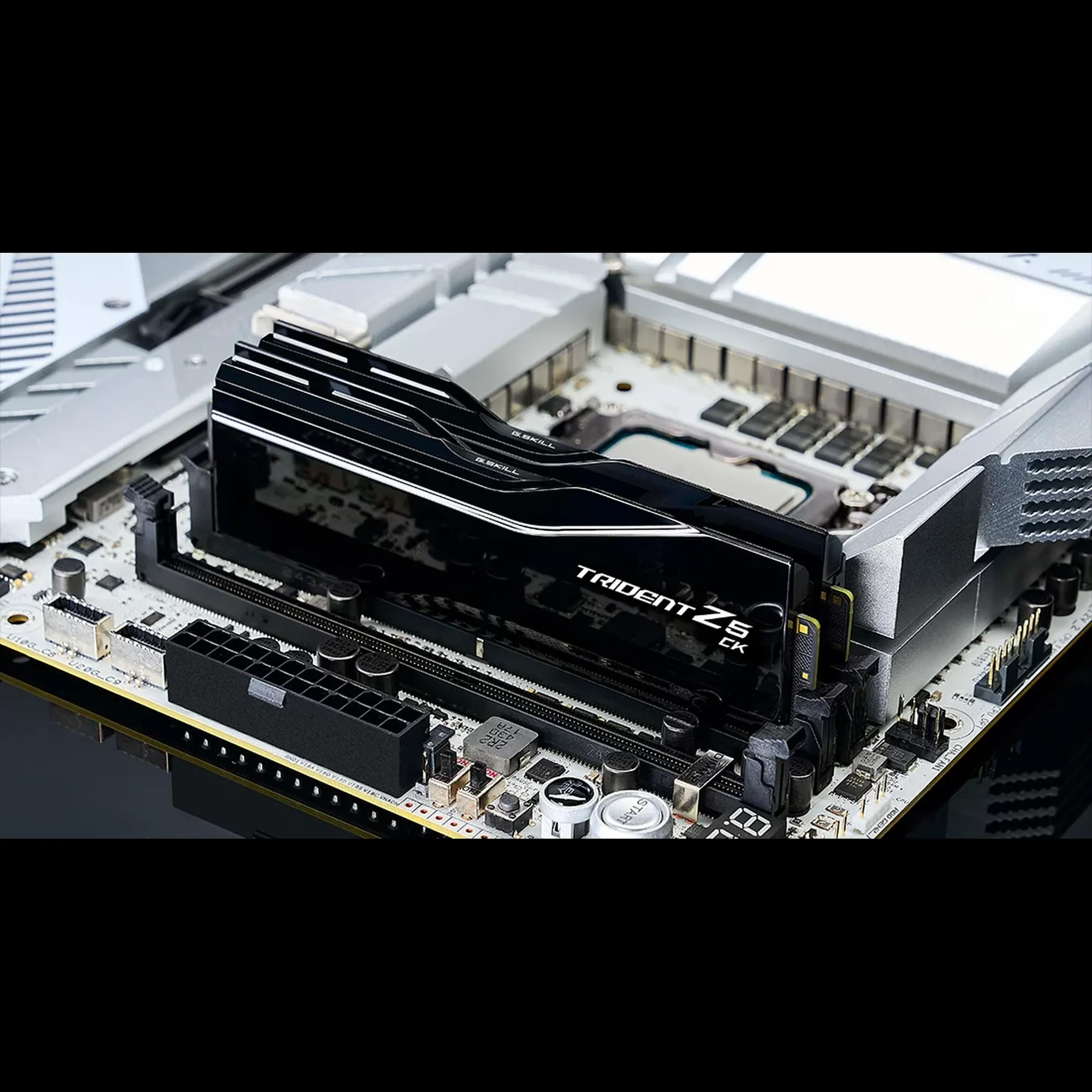 Купить Модуль памяти G.SKILL Trident Z5 CK Series DDR5-9600 CUDIMM 48GB (2x24GB) (F5-9600C4658H24GX2-TZ5CK) - фото 6