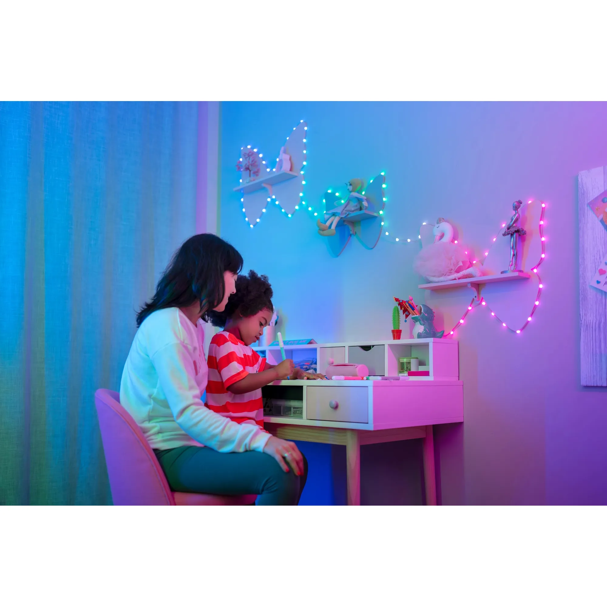Купить Умная LED гирлянда Twinkly Candies Heart RGB 200LED 12m Green (TWKH200RGB-G) - фото 13