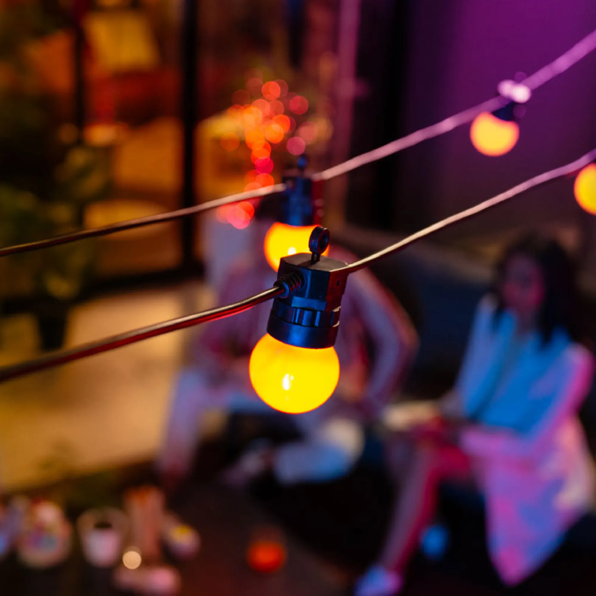 Купити Розумна LED гірлянда Twinkly Festoon RGB 20LED G45 10m Black (TWF020STP-BEU) - фото 11