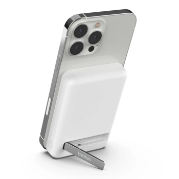 Купить Павербанк УМБ Belkin BoostCharge Magnetic Wireless Power Bank 5K + Stand (BPD004BTWT) White - фото 1