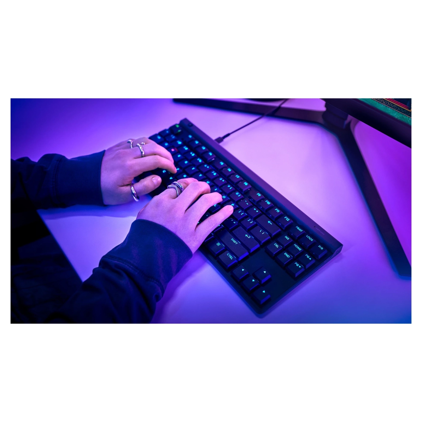 Купити Клавіатура Logitech G515 TKL Switch-Tactile USB UA Black (920-012872) - фото 9