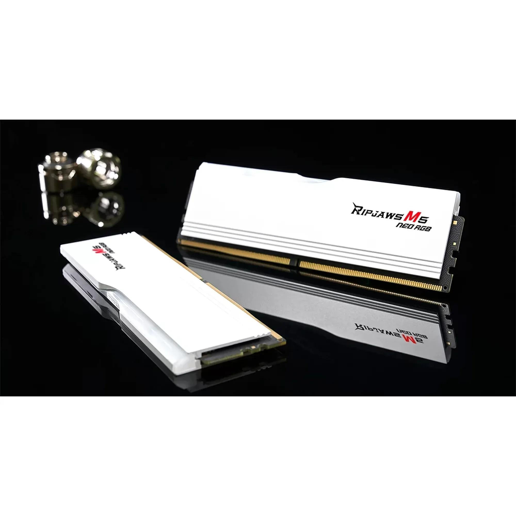 Купить Модуль памяти G.Skill Ripjaws M5 Neo RGB White DDR5-6000 64GB (2x32GB) (F5-6000J3040G32GX2-RM5NRW) - фото 4